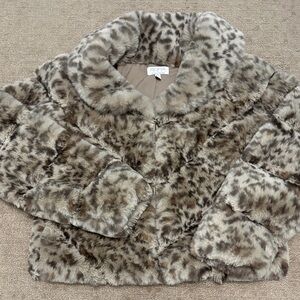 faux fur zip up jacket!